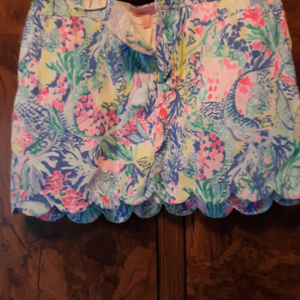 Lilly Pulitzer "Colette" skort in the "Mermaid Cove" print - Picture 2 of 4